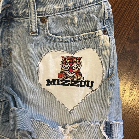 Mizzou game day shorts - Picture 2 of 5